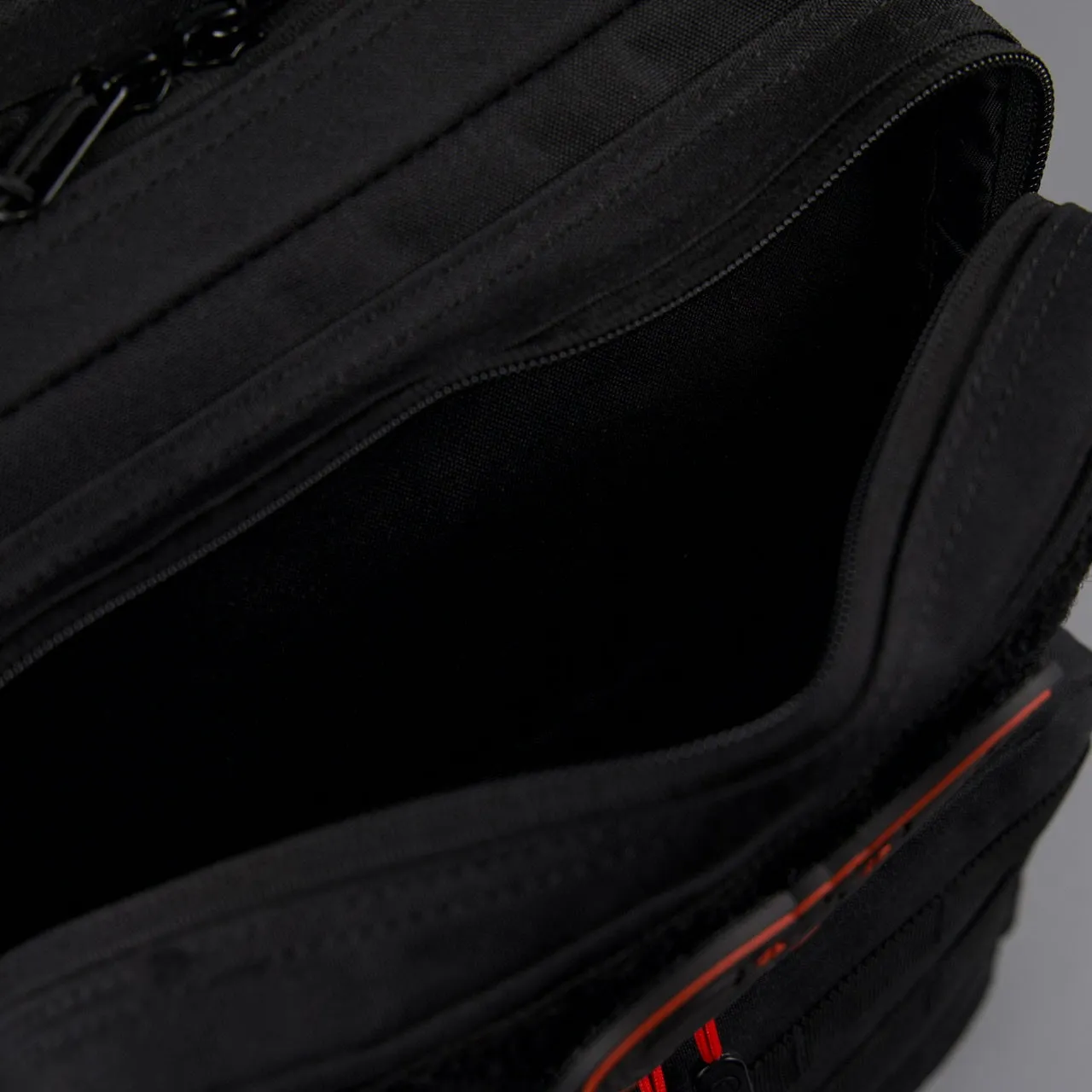 35L Backpack Red Venom