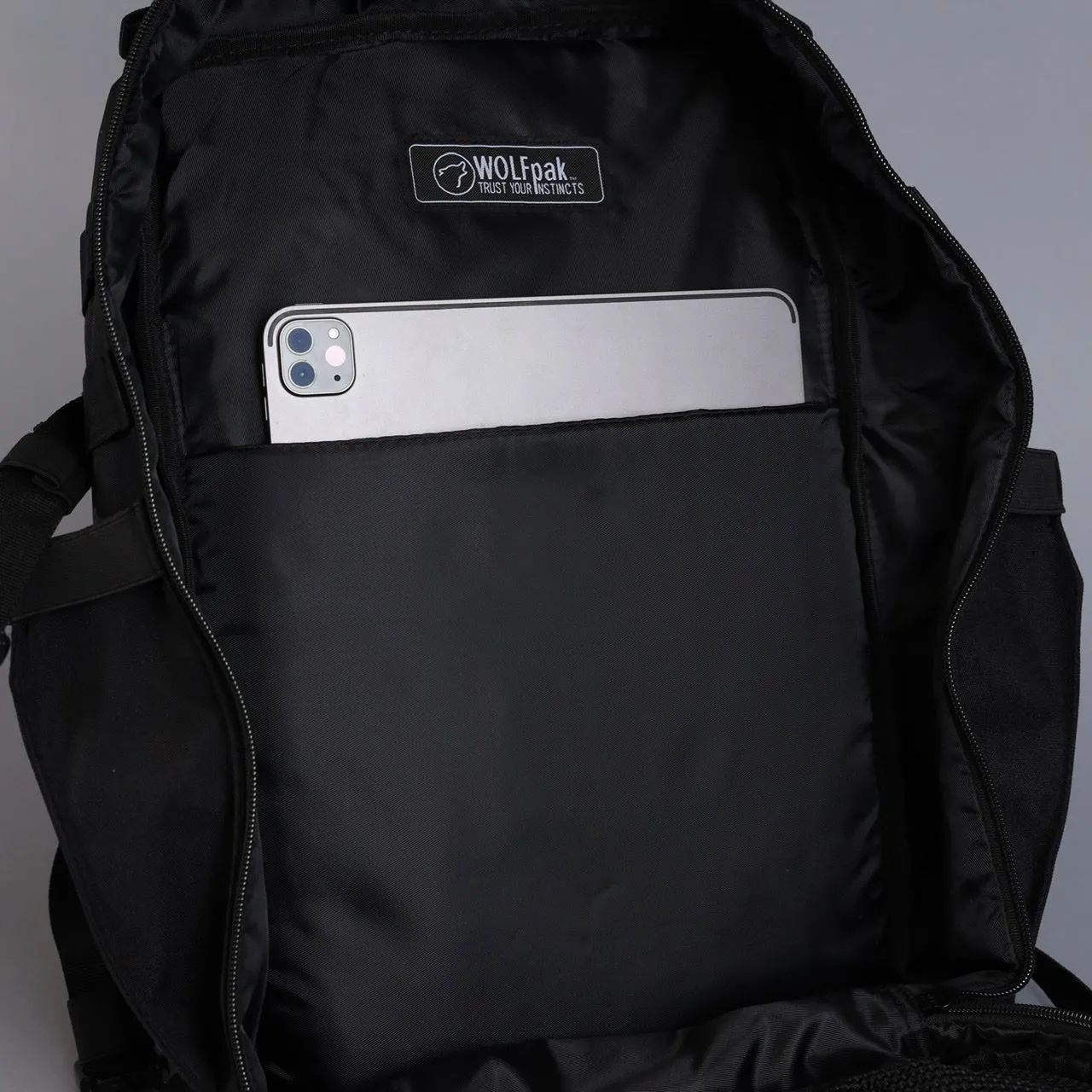 35L Backpack Red Venom