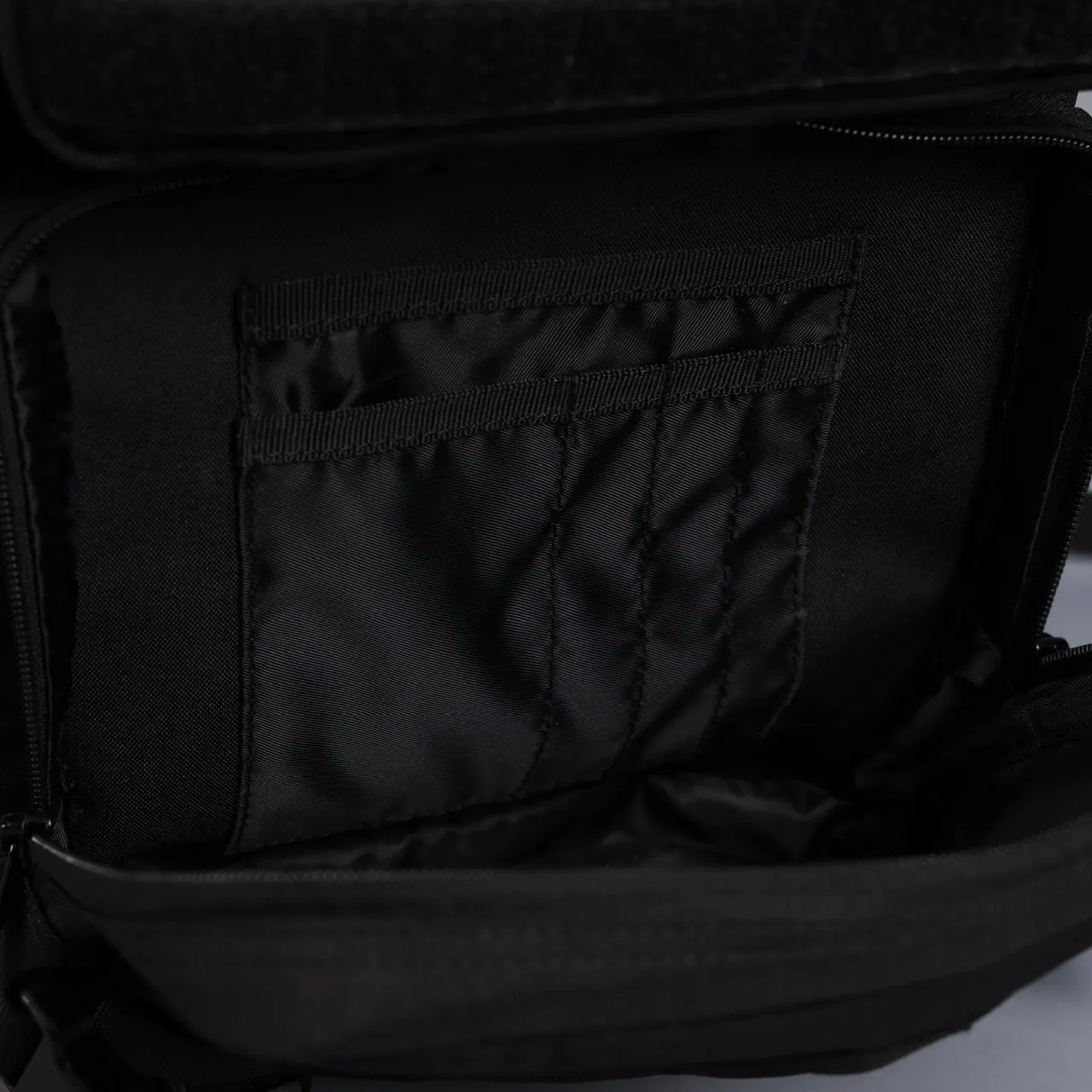 35L Backpack Red Venom