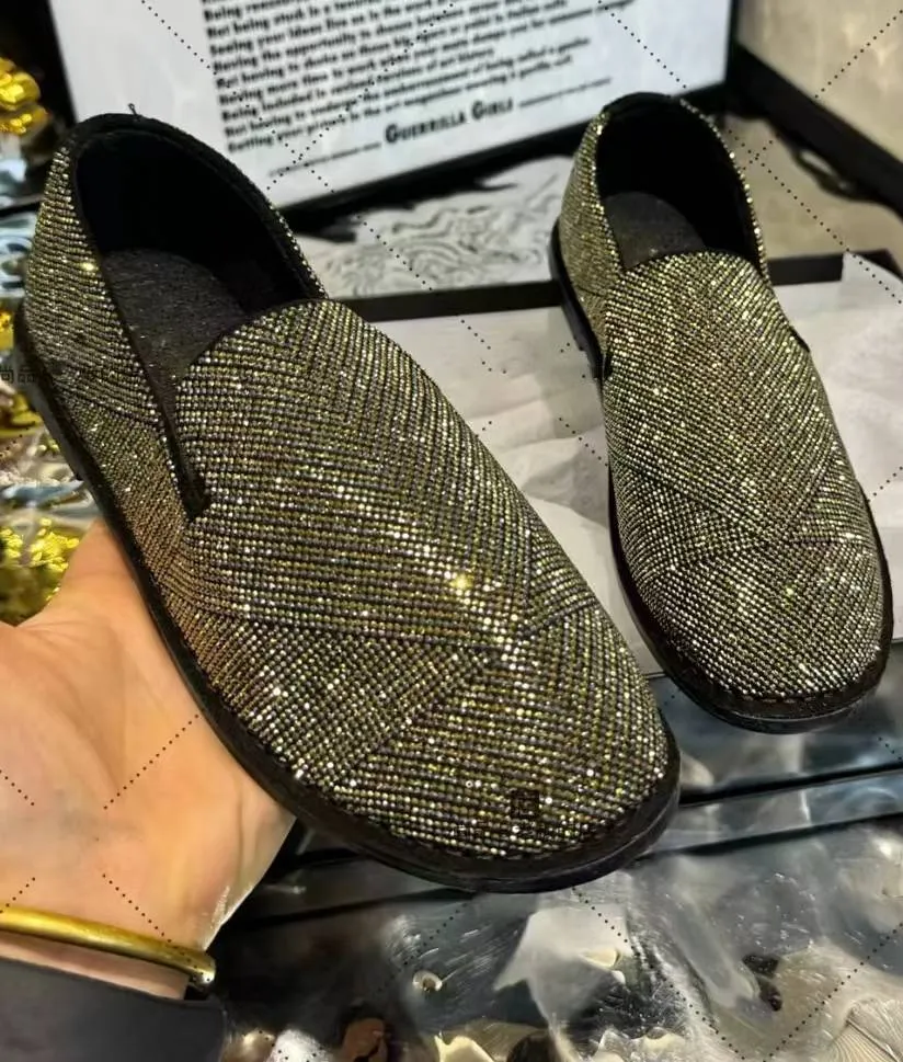 Casual rhinestone shoes