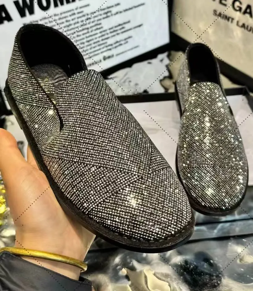 Casual rhinestone shoes