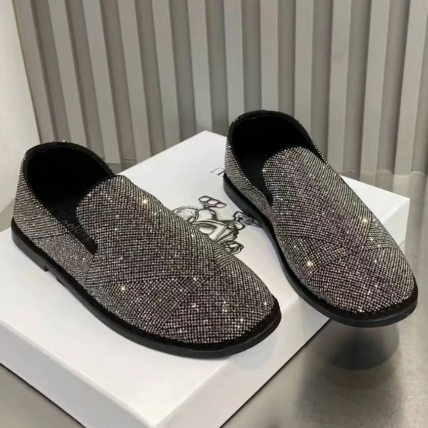 Casual rhinestone shoes