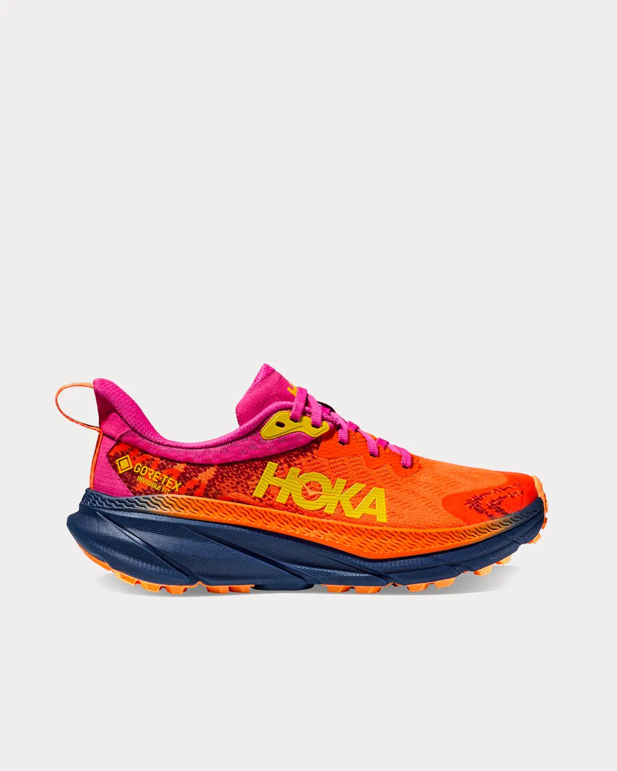 Challenger 7 GORE-TEX Vibrant Orange / Pink Yarrow Running Shoes
