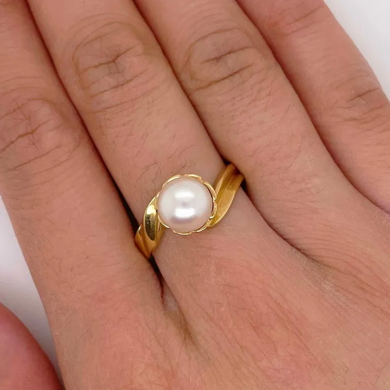 Genuine Cultured Pearl Estate Ring