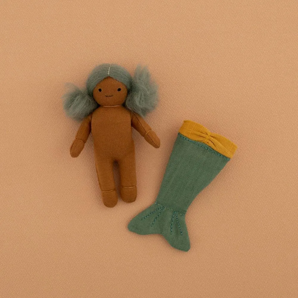 Holdie Folk Mermaid - Pearl