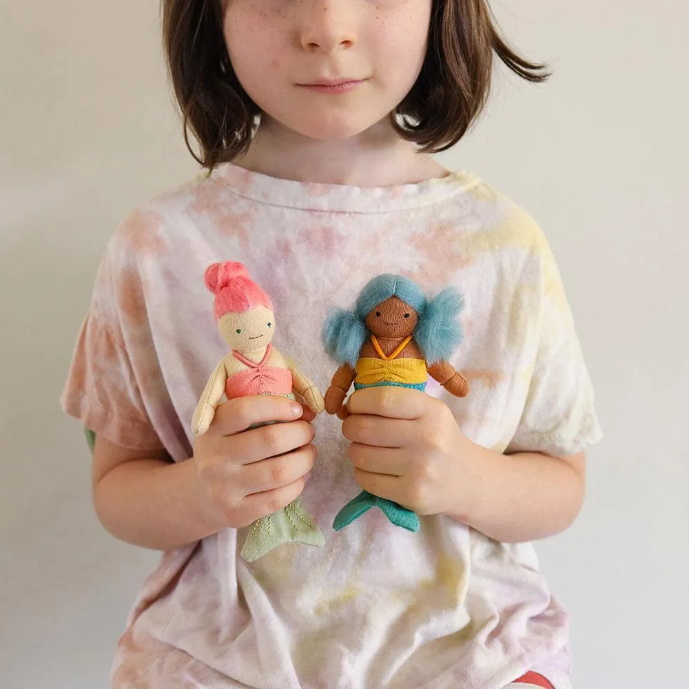 Holdie Folk Mermaid - Pearl