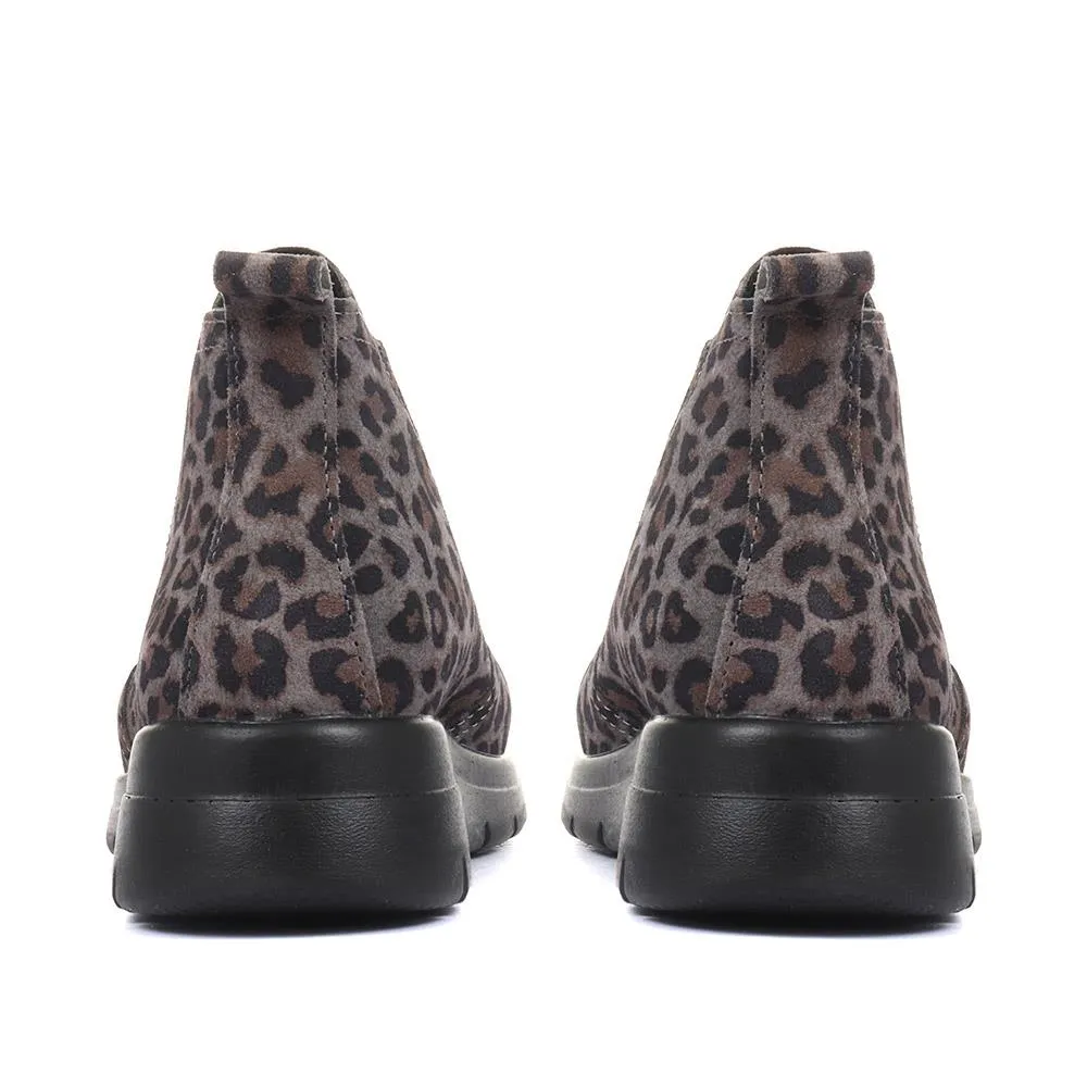 Leopard Print Chelsea Boots - FLY30000 / 315 741