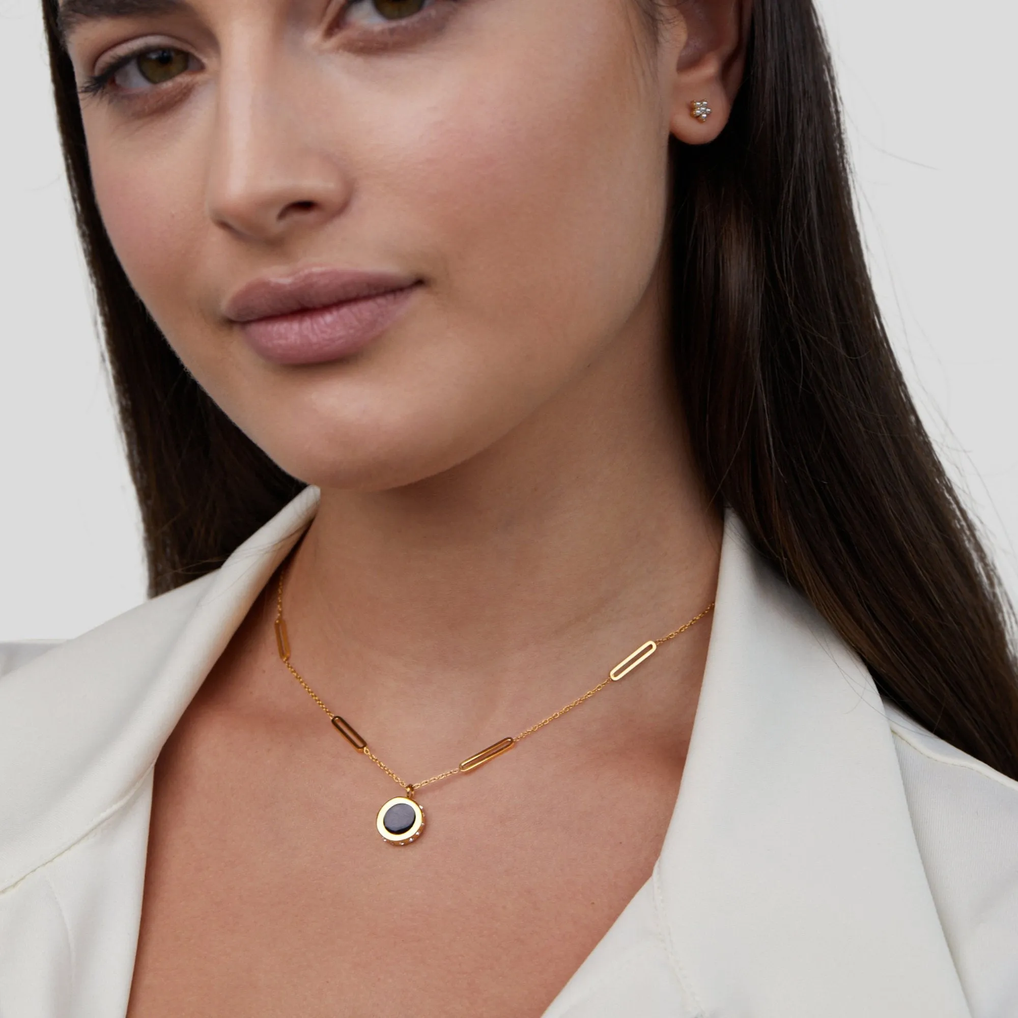 Serena Black & White Reversible Necklace