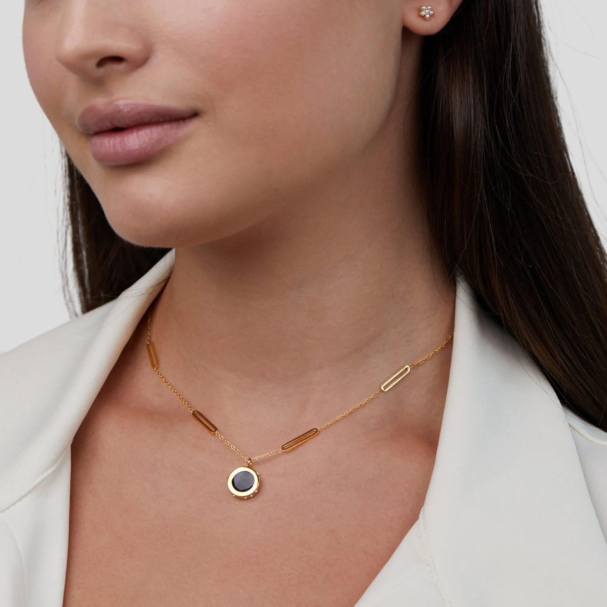 Serena Black & White Reversible Necklace