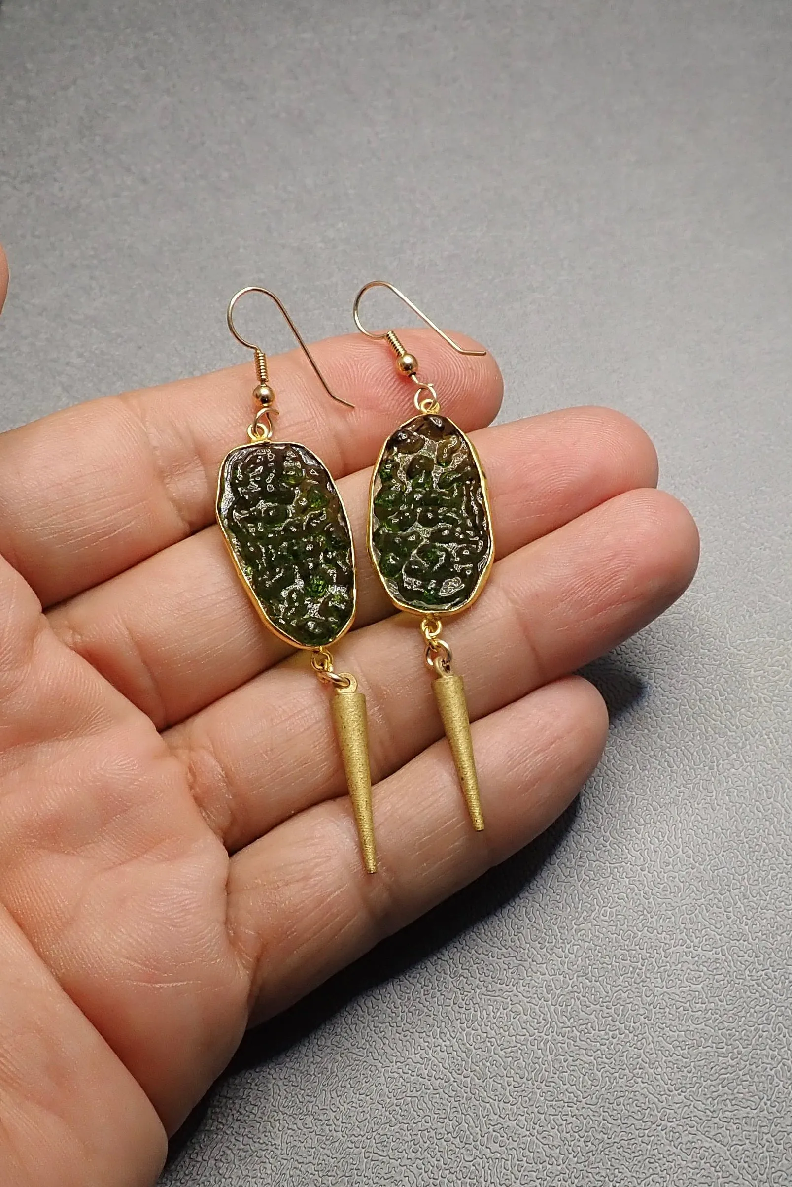 VITROUX GREEN ONYX EARRINGS