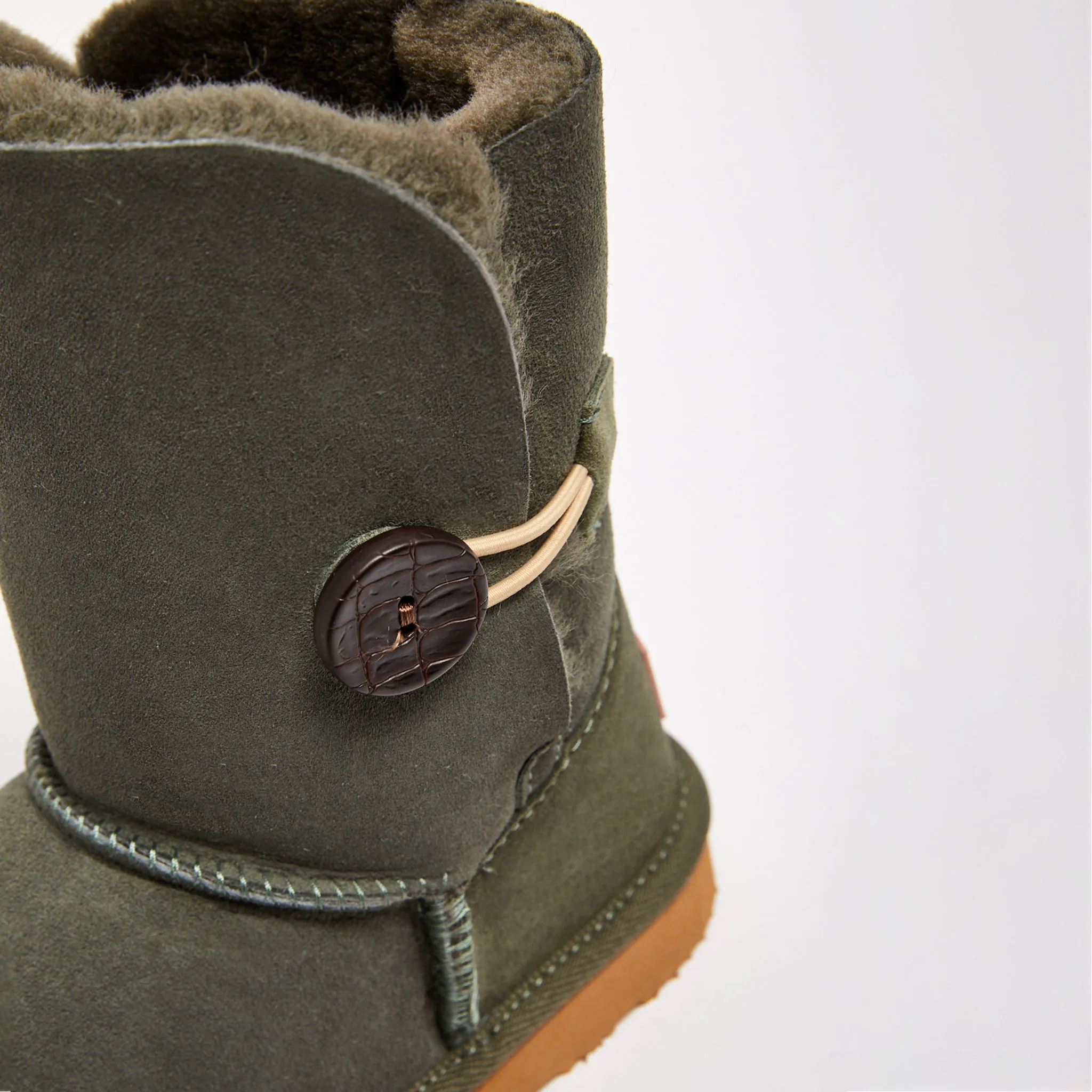 Women's Burleigh Button Mid Natural
